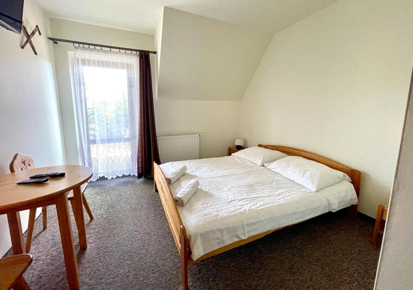Skalny Brzeg Hotel ชาร์นาโกรา ภายนอก รูปภาพ