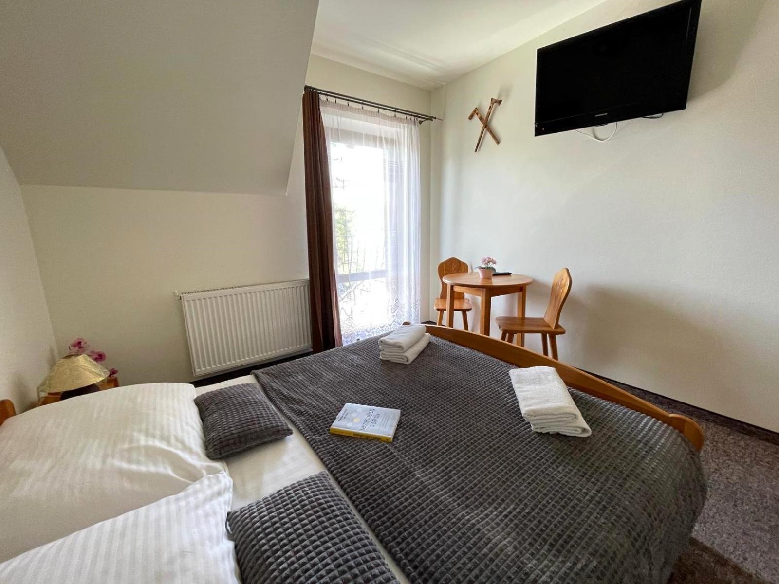 Skalny Brzeg Hotel ชาร์นาโกรา ภายนอก รูปภาพ