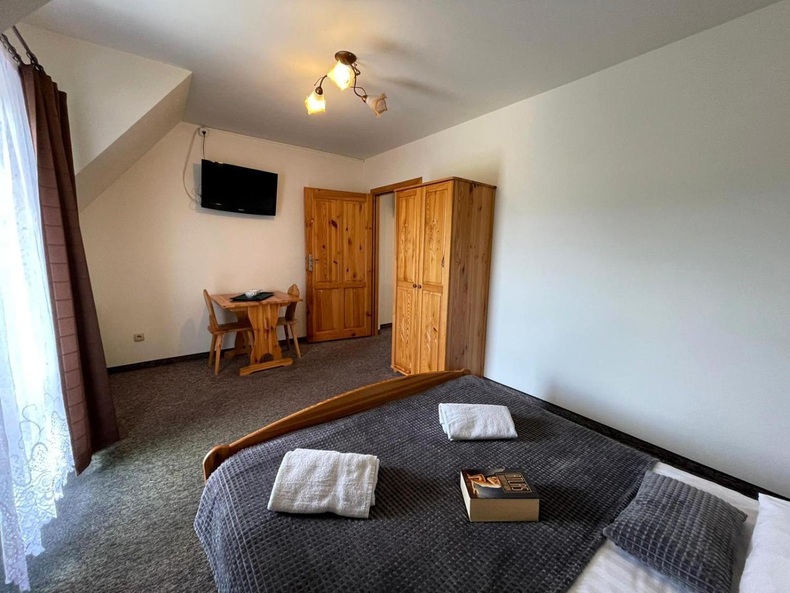 Skalny Brzeg Hotel ชาร์นาโกรา ภายนอก รูปภาพ