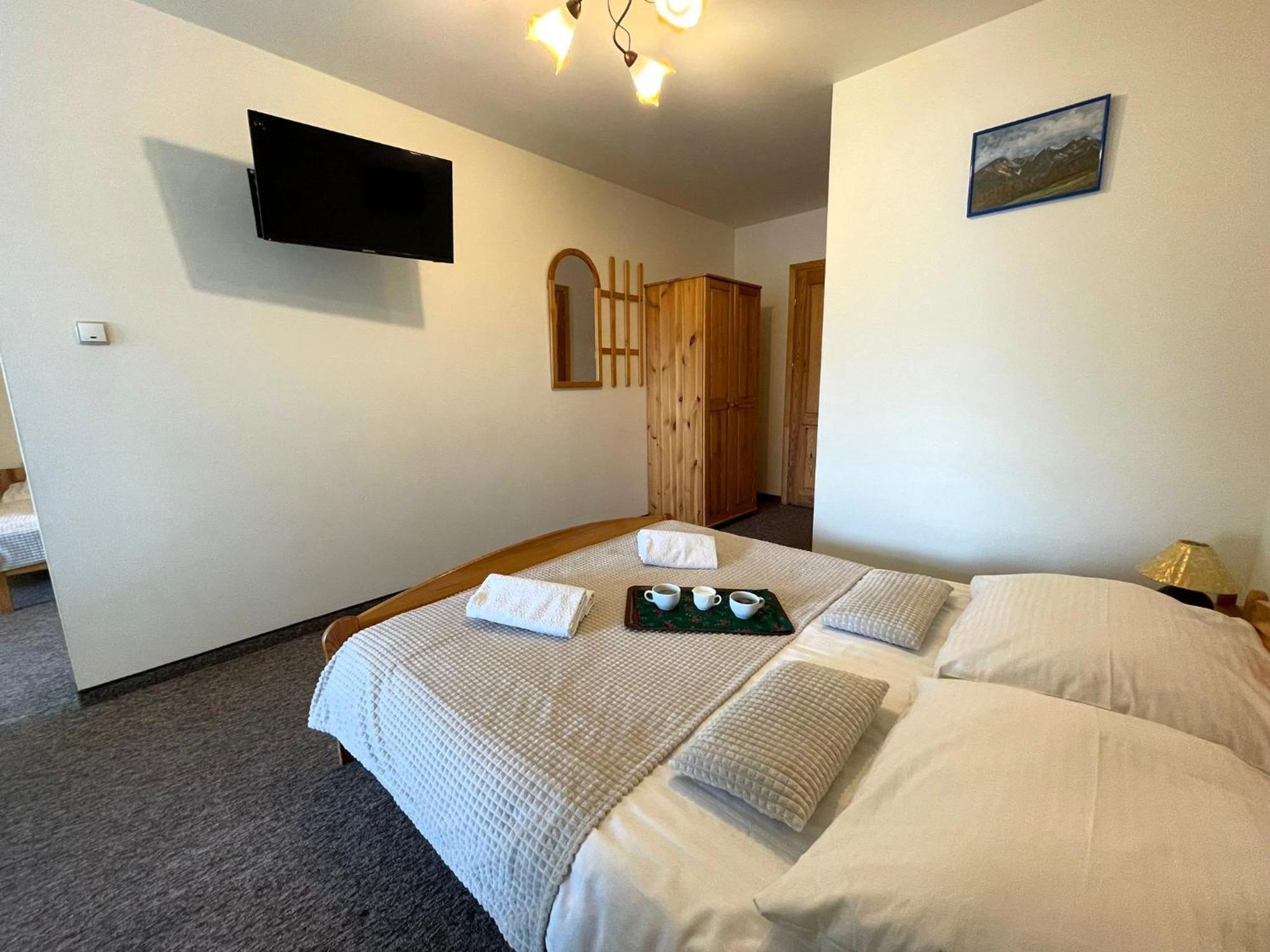 Skalny Brzeg Hotel ชาร์นาโกรา ภายนอก รูปภาพ