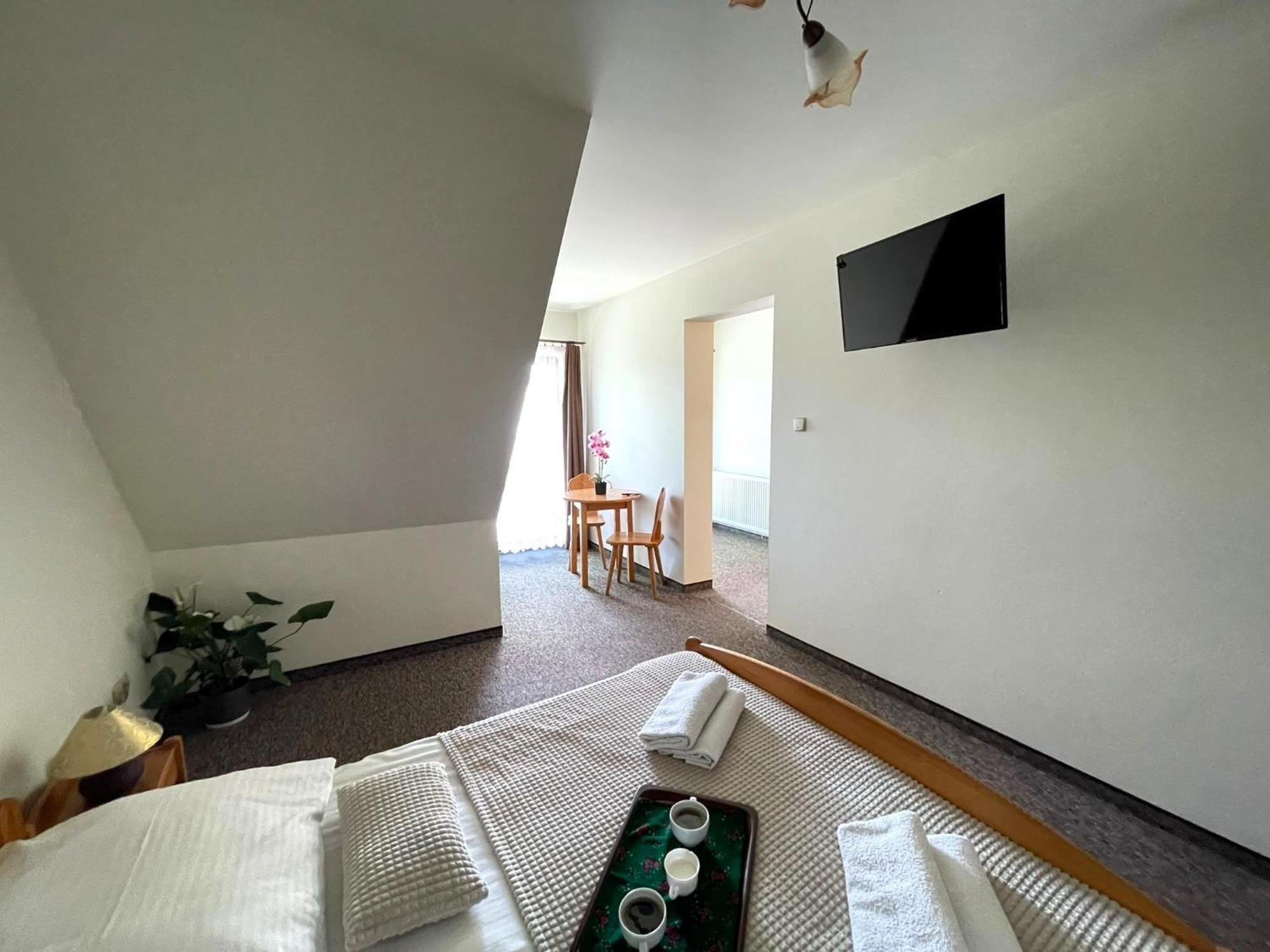 Skalny Brzeg Hotel ชาร์นาโกรา ภายนอก รูปภาพ